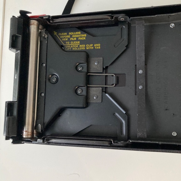 Polaroid Land Camera 101 Automatic - Picture 2 of 10